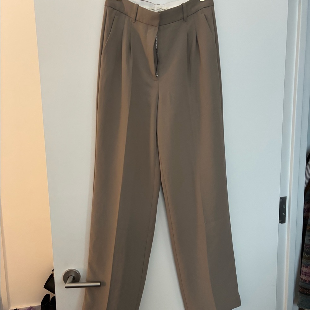 Aritzia Wilfred Effortless Classic Brown Dress Pants